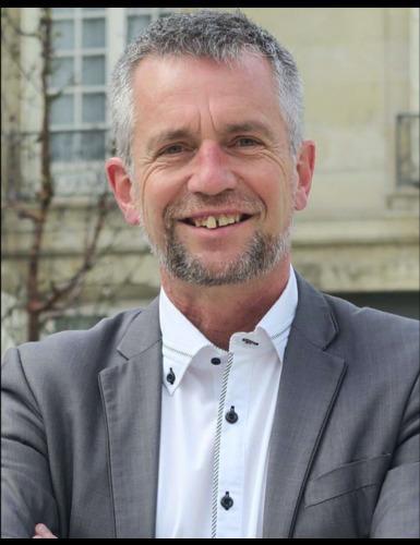 Portrait de Yves Bertrand